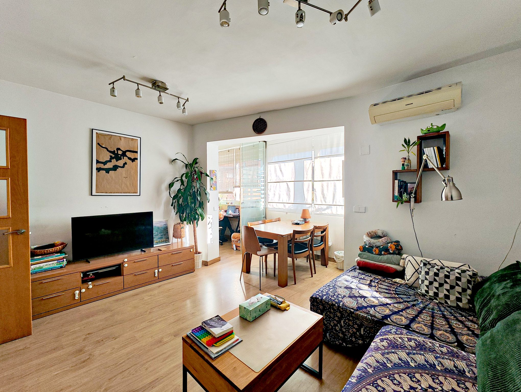 Piso en Venta en Pasaje de Carena – Barrio de la Estrella – Madrid